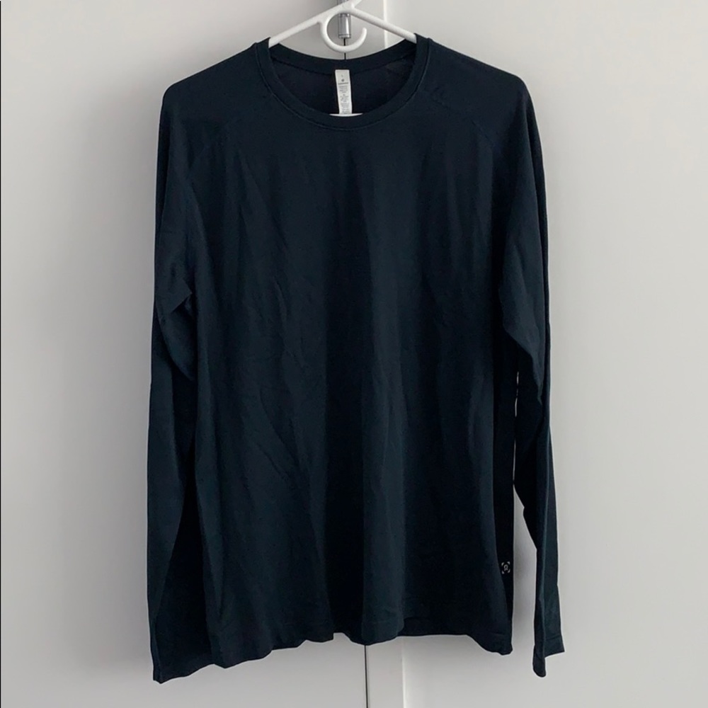 Lululemon men’s long sleeve shirt